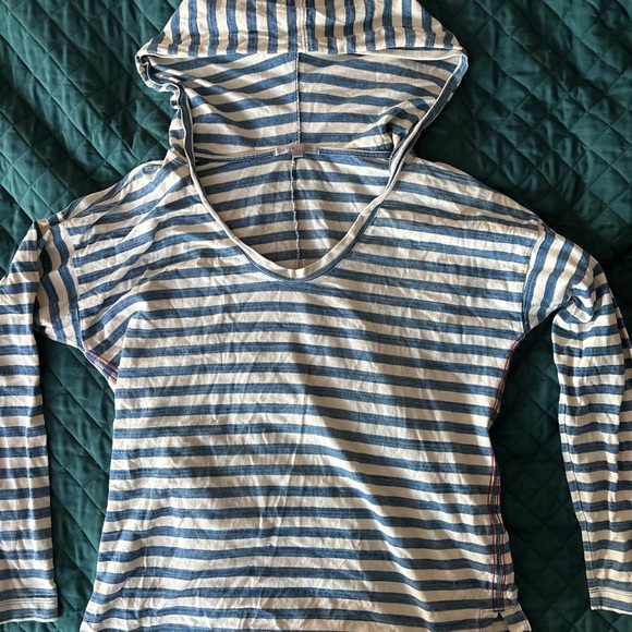 Gap Striped Long Sleeve Top - Picture 2 of 8
